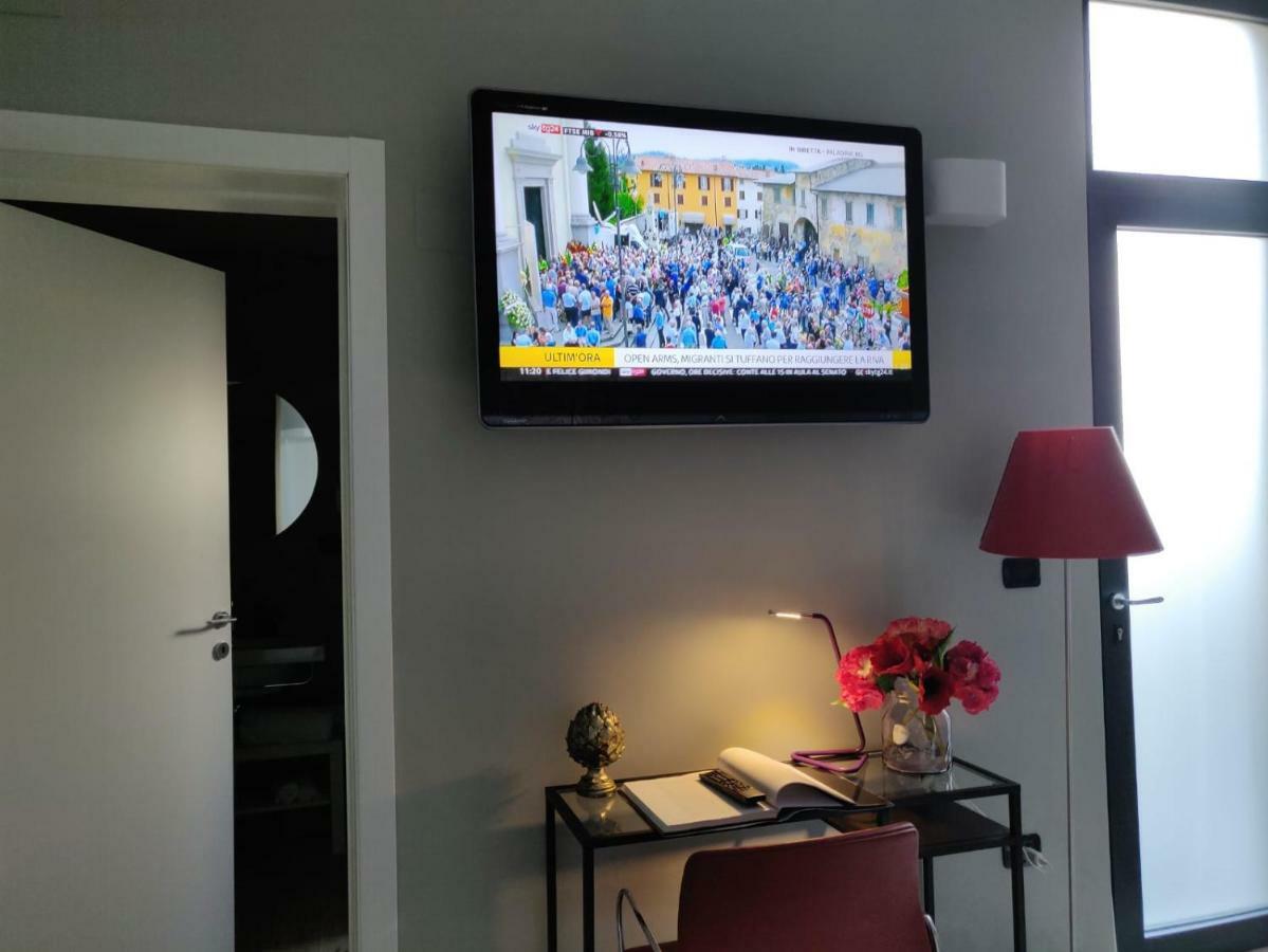 Appartement Dimora Dei Cento à Pescara Extérieur photo